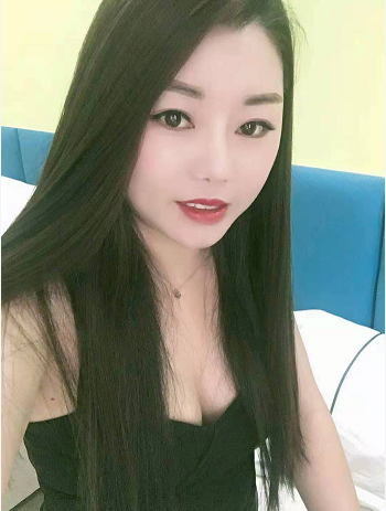 御姐范皮肤白嫩有热情